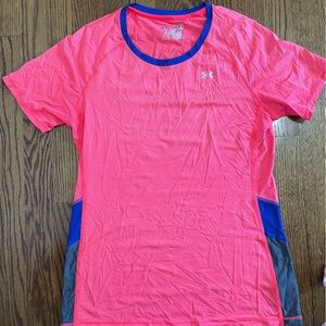Under Armour Ladies Pink Tee Fitted HeatGear Size Medium NWOT